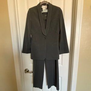 Max Studio Two Piece Pant Suit Charcoal/Stripes  4